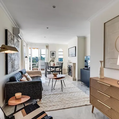 Apartment Sea View With Great Location